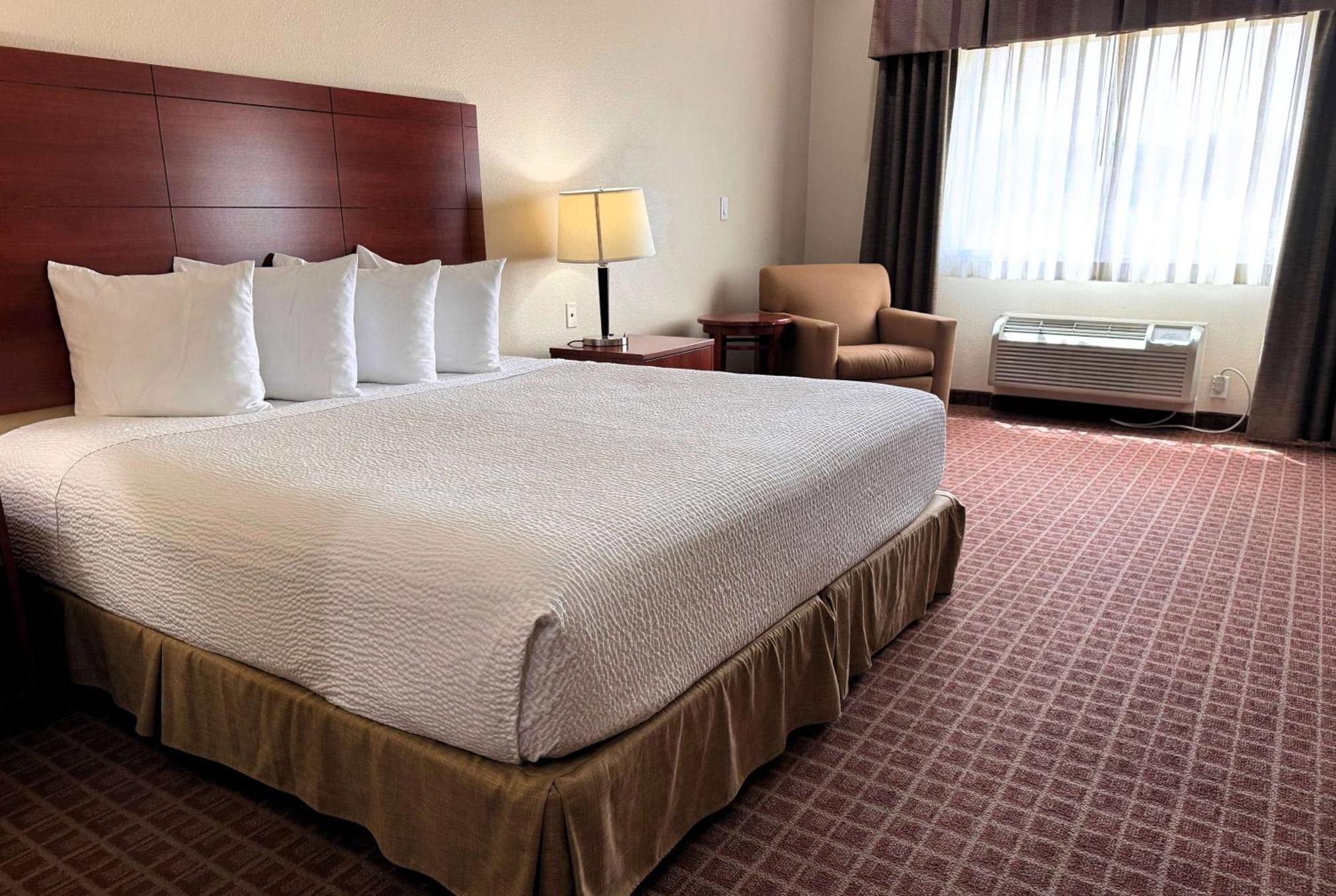 Ramada By Wyndham College Station Otel Dış mekan fotoğraf